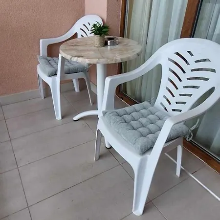 Harmony Hills Tomovi C44