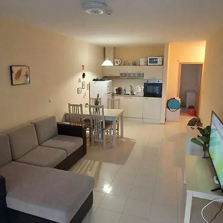 Apartment Harmony Hills Tomovi C44