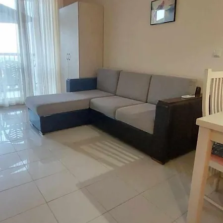 Harmony Hills Tomovi C44